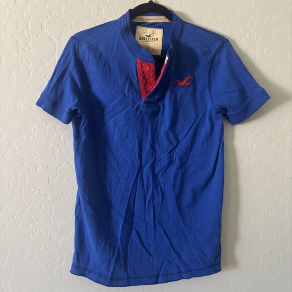 Hollister Small Blue Red Bird Seagull Short Sleeve Crew Button Neck Tee T Shirt - Picture 1 of 7